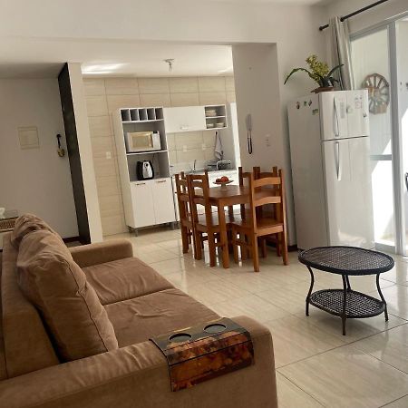 Apartamento Na Praia De Palmas جوفيرنادور سيلسو راموس المظهر الخارجي الصورة